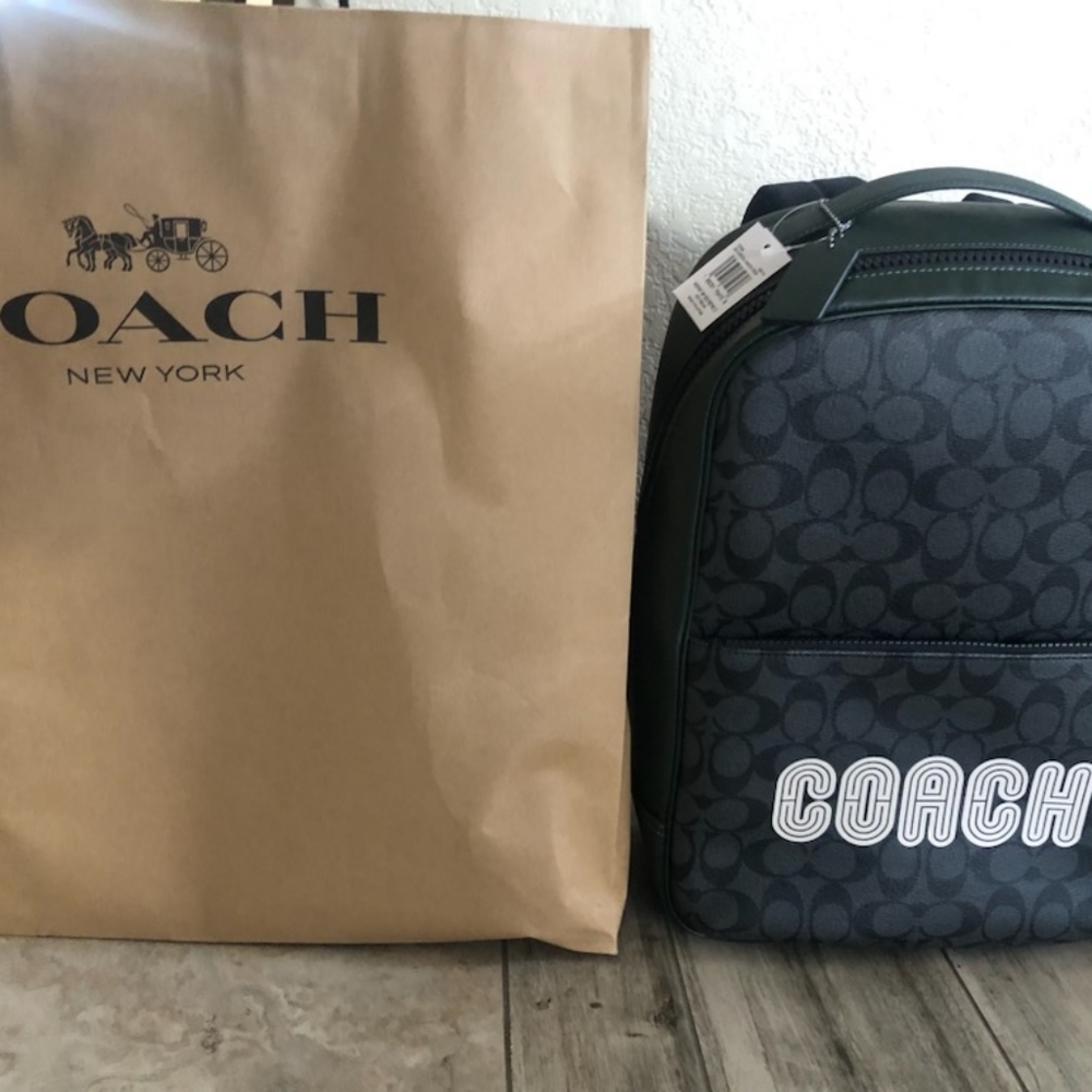 Coach backpack - Picture 3 of 3